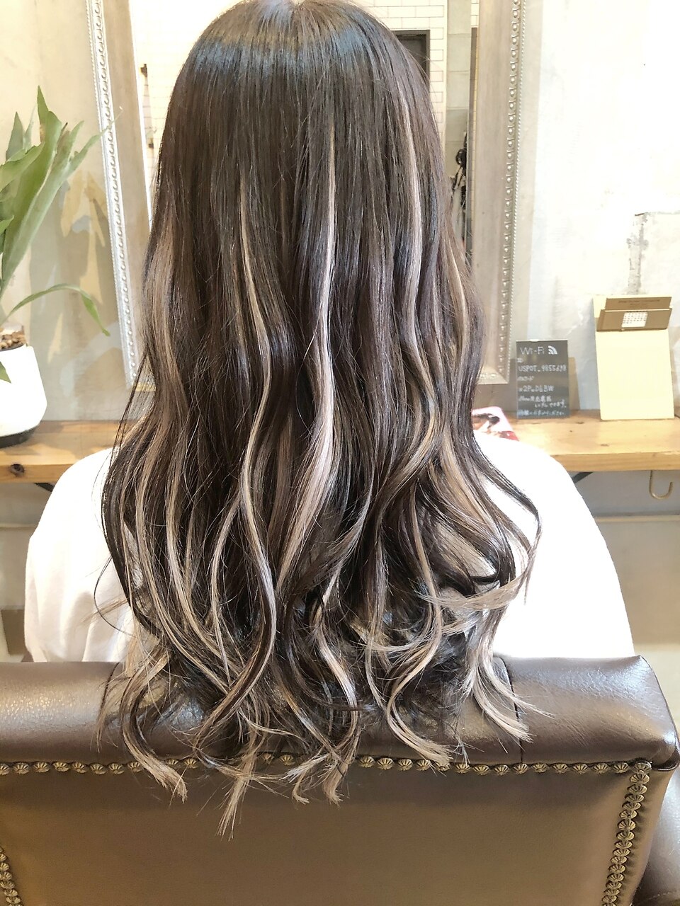 シールエクステ】アッシュブラウン×ハイライト：L083248408｜ラグシス