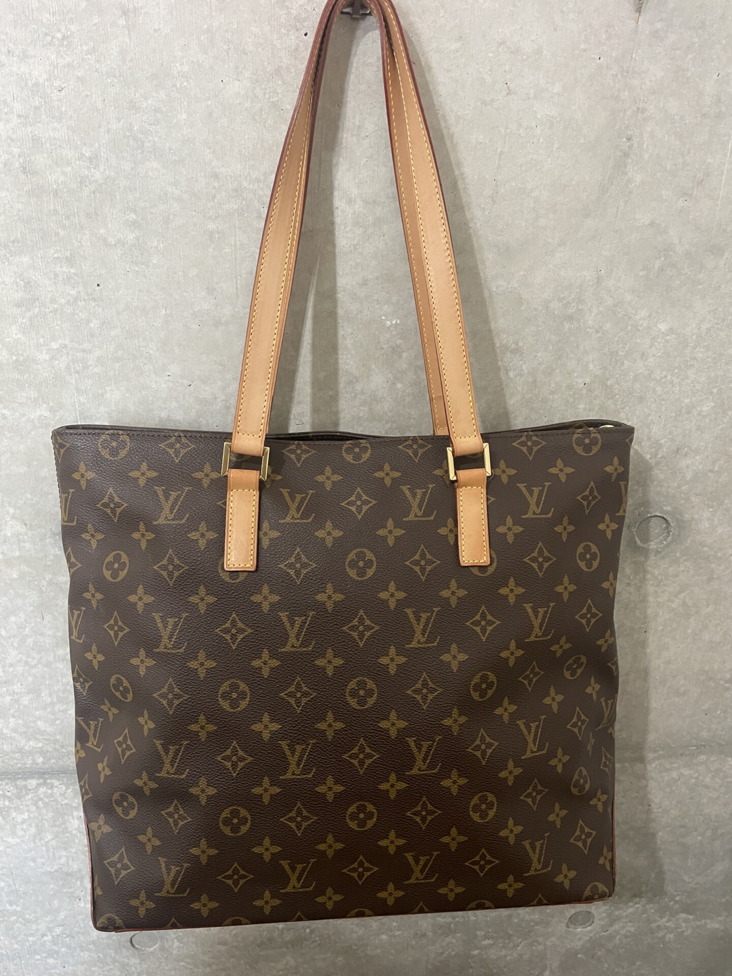 ルイヴィトンの「カバメゾ」M51151をお持ちなら】現行モデルの定価上昇