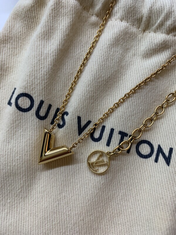 ルイヴィトン エセンシャルV ペンダントネックレス | CLOAK大須店