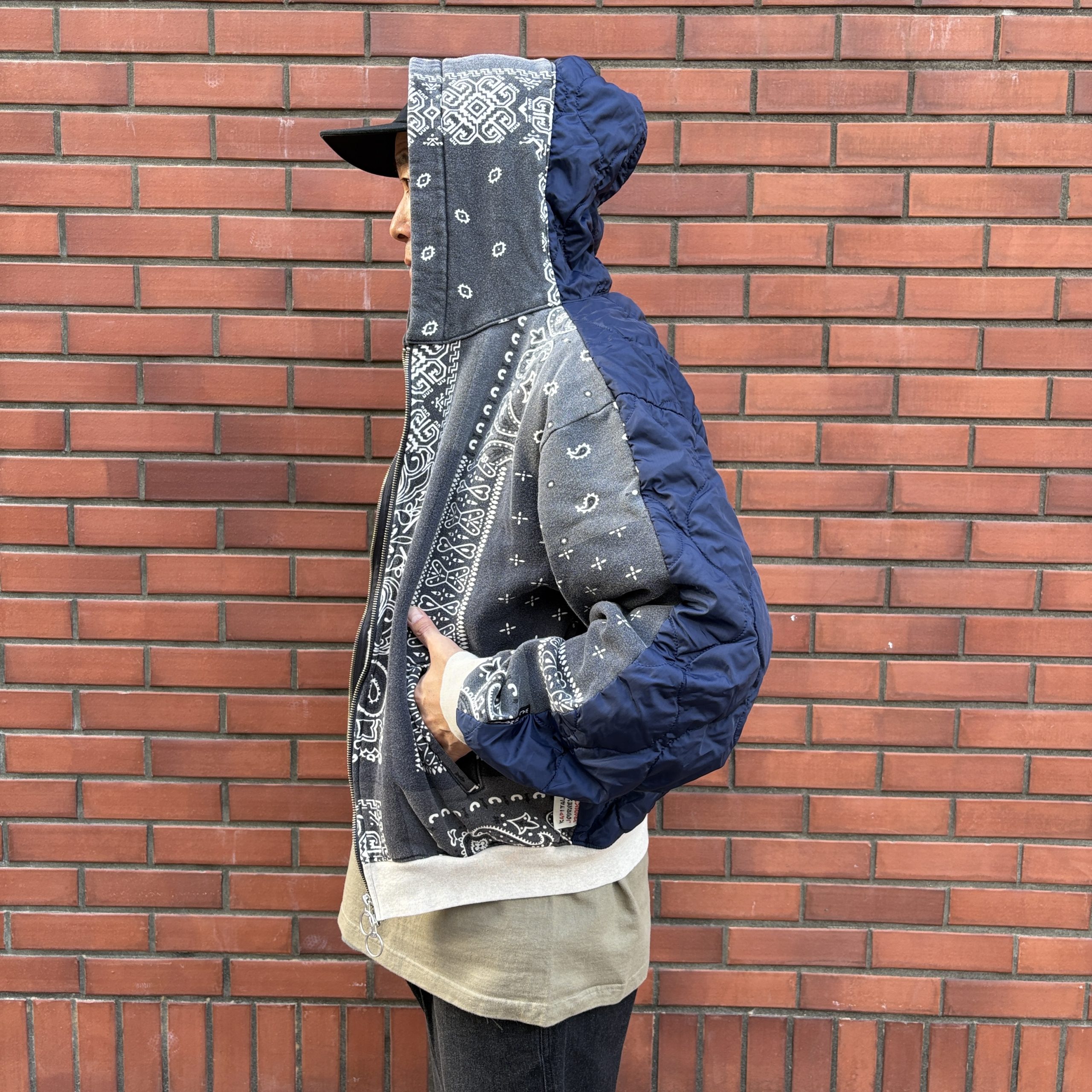 KAPITAL 裏毛 バンダナ柄 ビバークフードブルゾン | INDIGO BLUE
