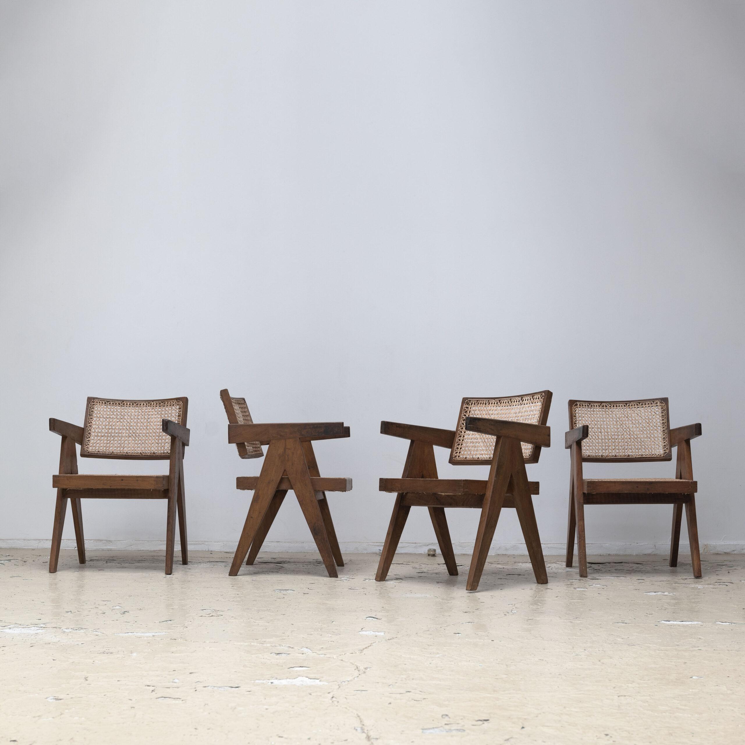 PIERRE JEANNERET – Office Chair , C.O.A.S - Objet d' art