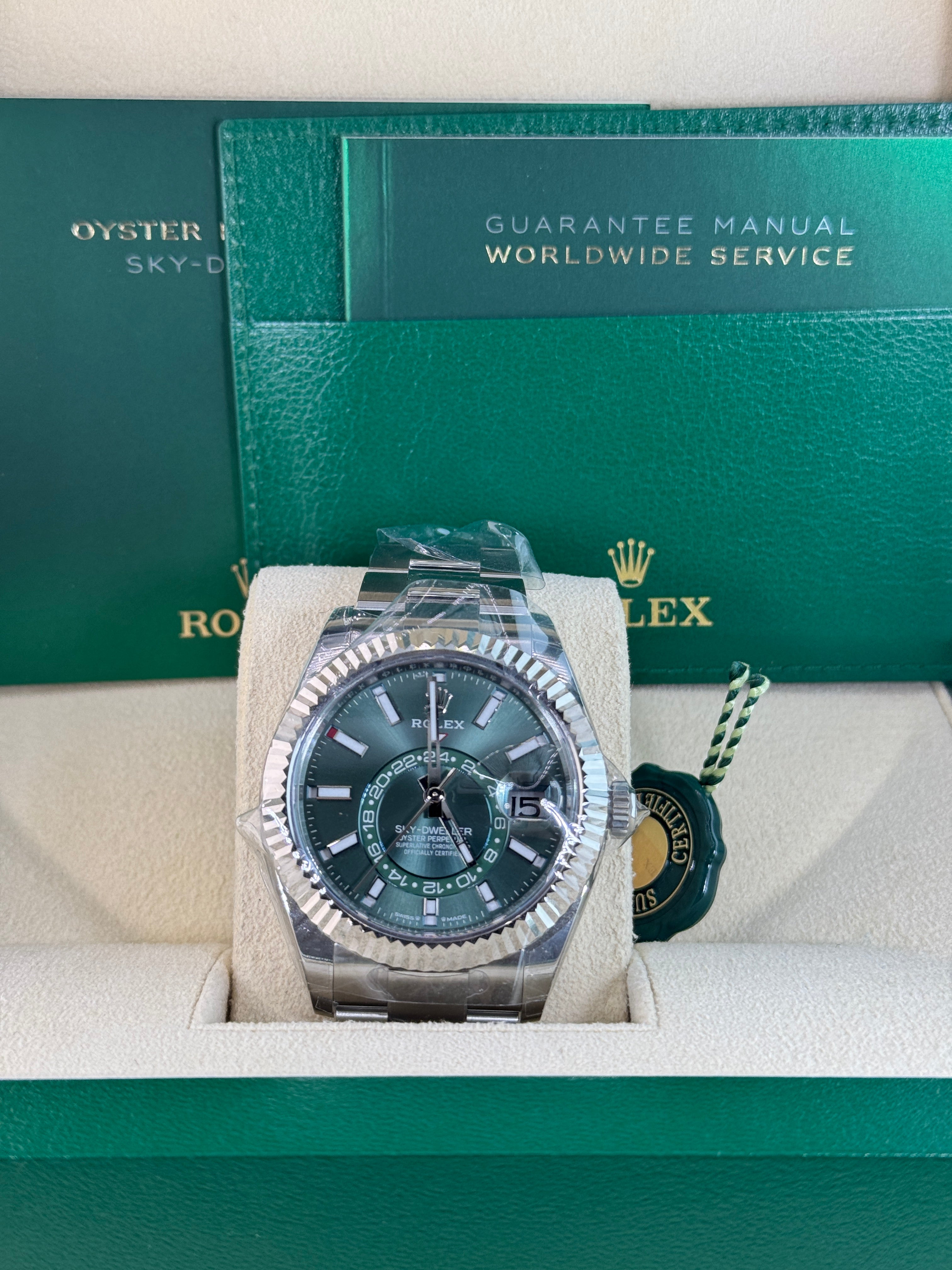 2025 Rolex Sky-Dweller Green Oyster – Isabella's Fine Jewelry