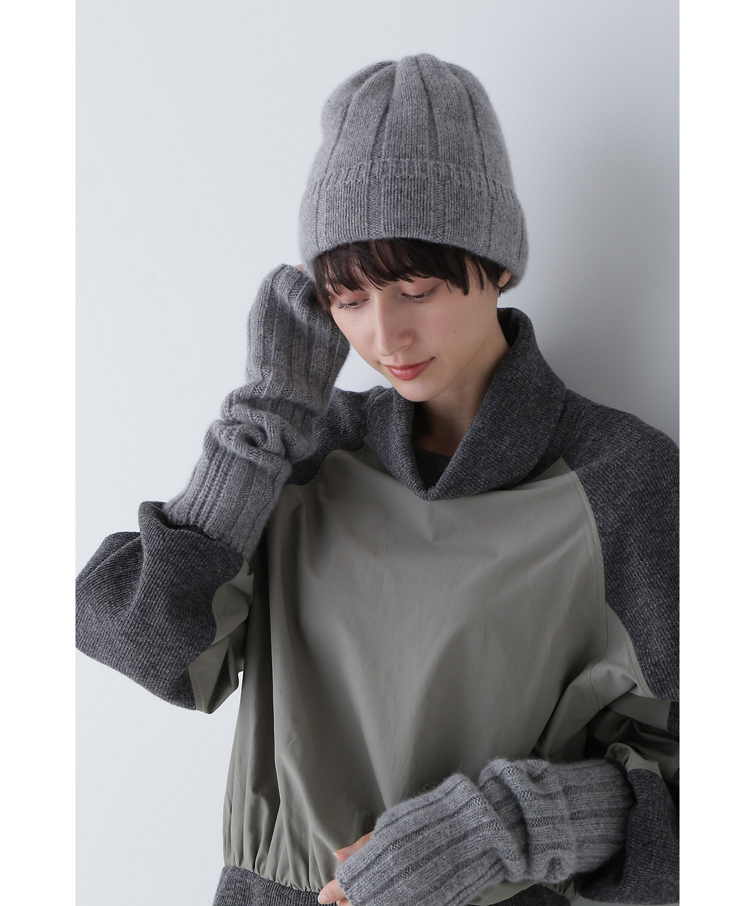 ◇カシミヤニット帽（0773296001） | human woman (Women