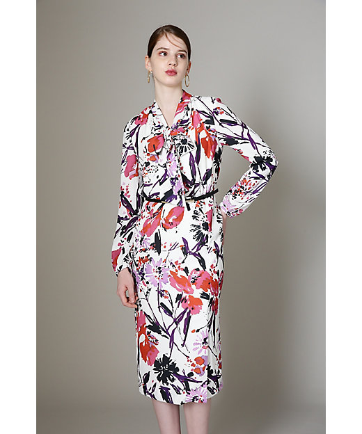 WEB限定商品］ ［URBAN PRECIOUS］ ブラッシュ