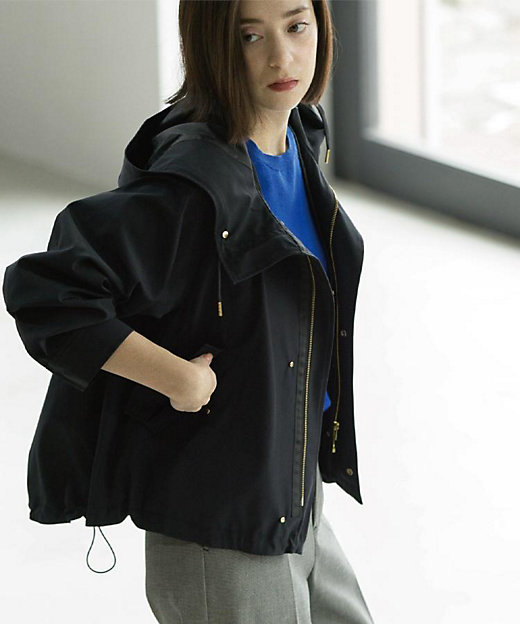 値下げ！HYKE ショート マウンテンパーカーHYKE（ハイク）2025秋冬