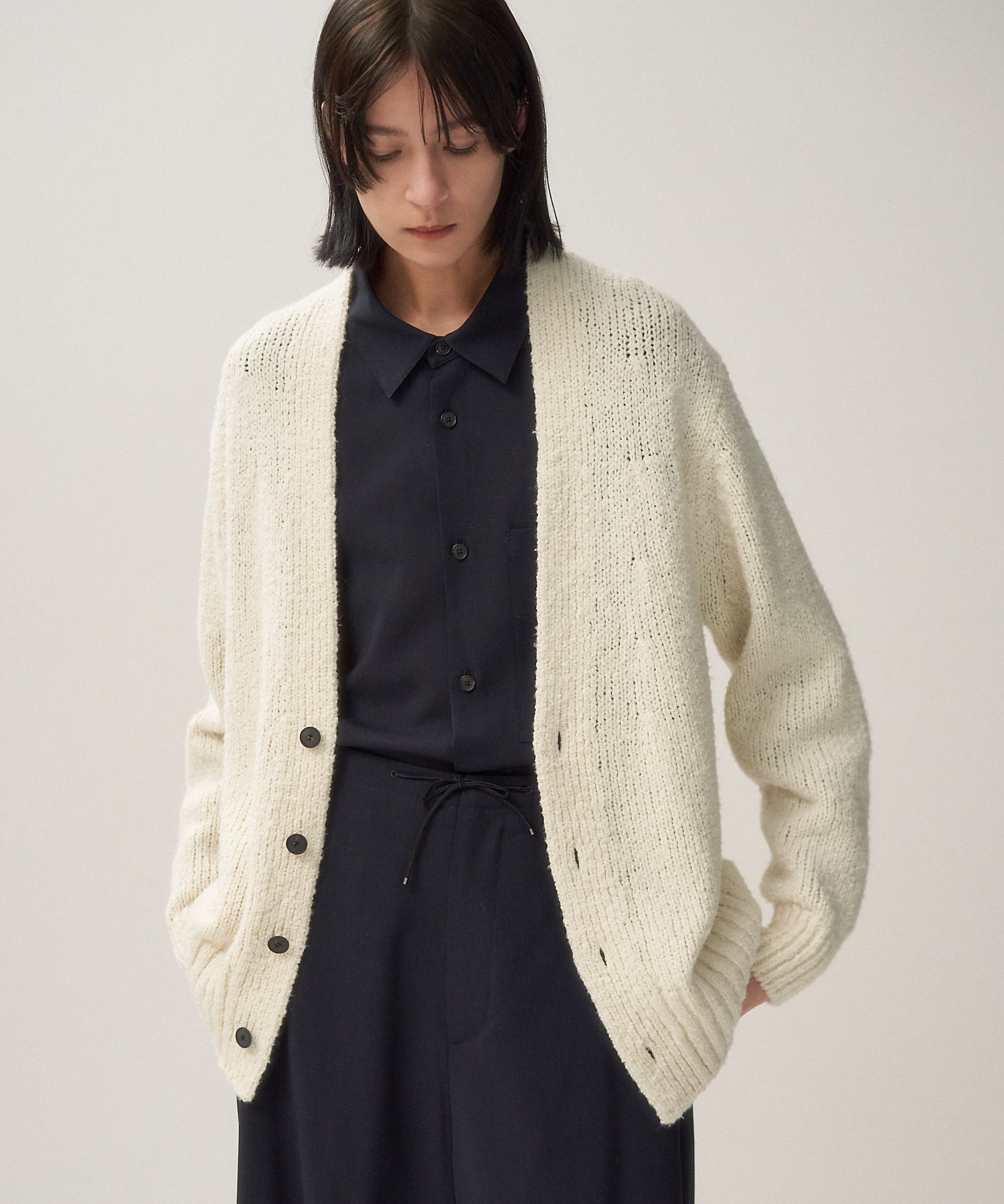 SILK TAM ｜ Vネックカーディガン（KRAGCW0814