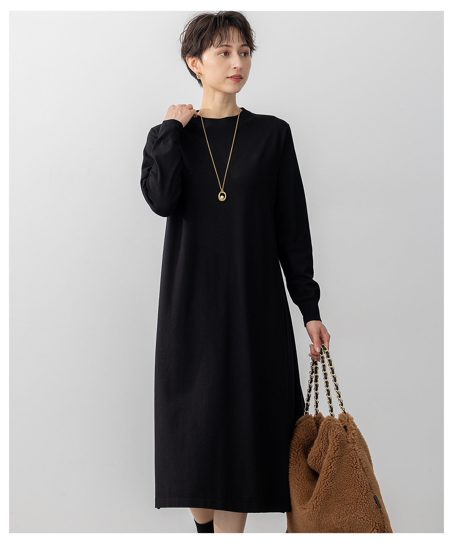 洗える／吊り干しOK】レーヨンストレッチ バックデザイン ニット