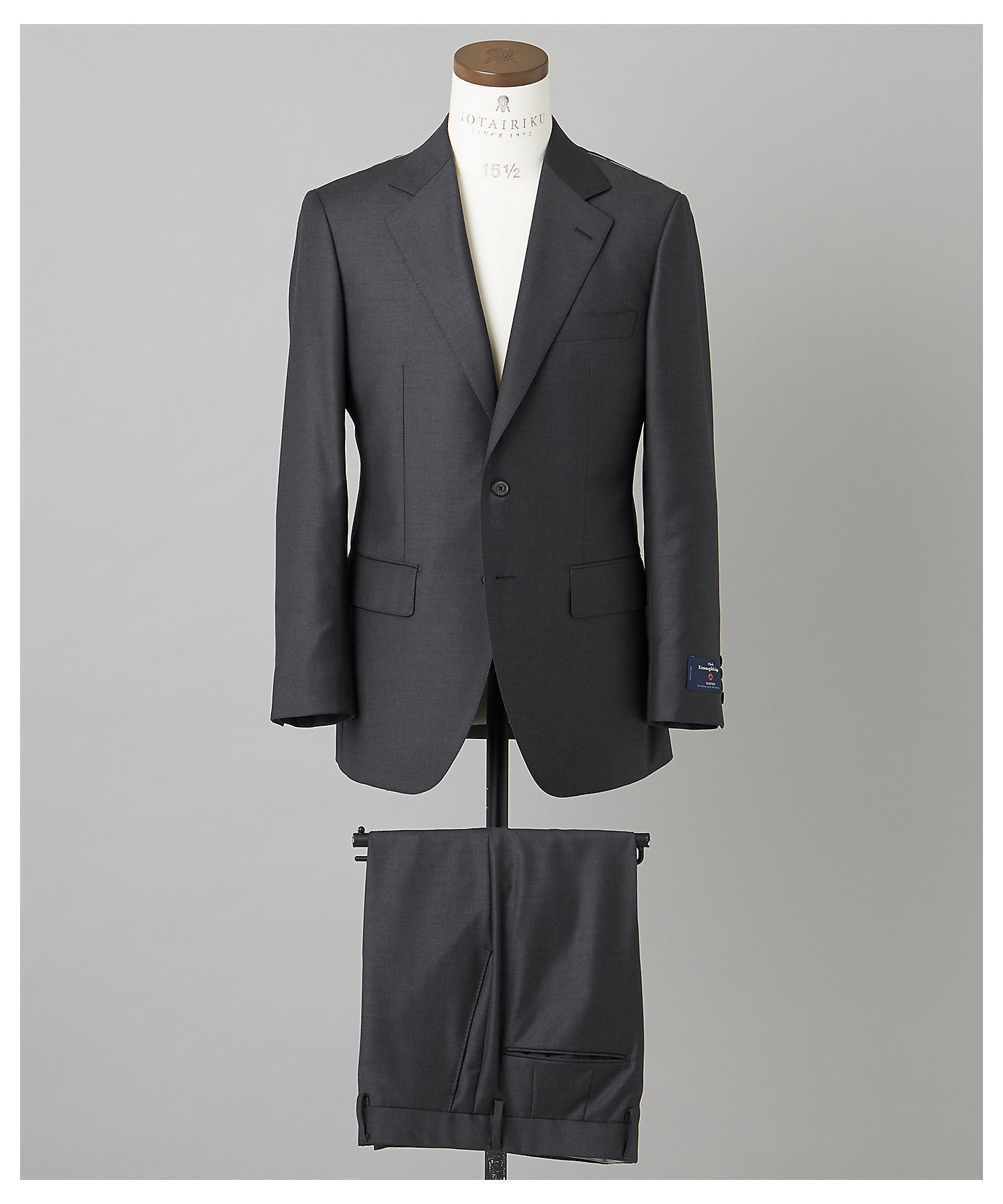 Ermenegildo Zegna】TROFEO スーツ