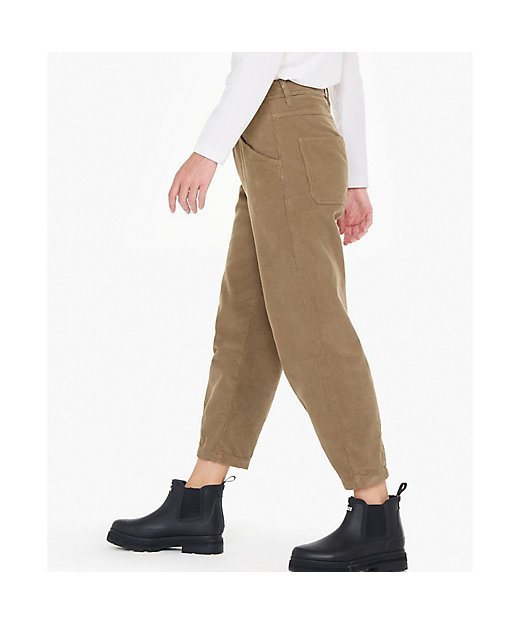 テーパードコーデュロイパンツ | AIGLE/エーグル | 三越伊勢丹