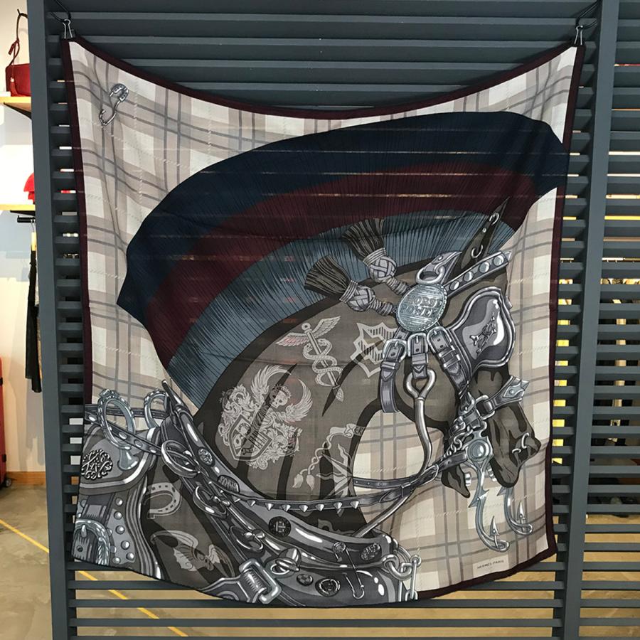 HERMES（エルメス） 【新品同様】 カレ H 100 シュバルパンク カシシル