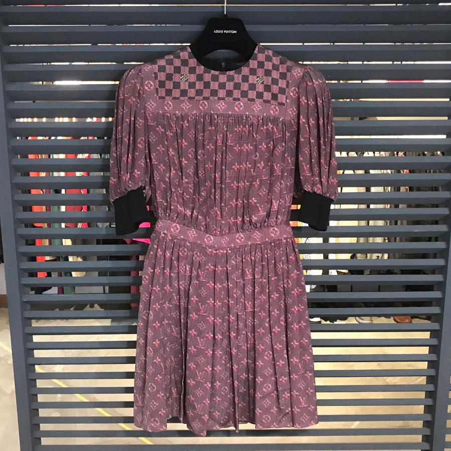 LOUIS VUITTON（ルイ・ヴィトン） 【新品同様】ルイヴィトン LVポップ