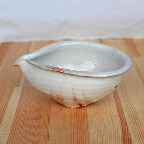 片口 粉引 小鉢 9x11cm 約80cc 古谷信男 白い器 乳白色 信楽 陶器 和