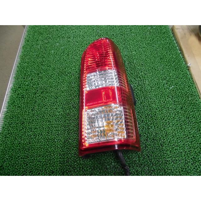 エブリイワゴン エブリィ TE-DA62V 右テールランプ : 中古部品の