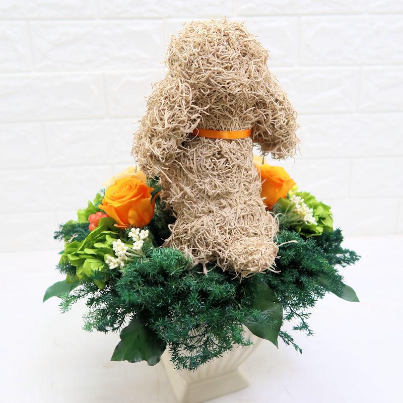 アメリカンコッカースパニエルのプリザーブドフラワーアレンジCute