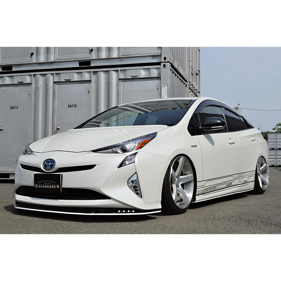 50系プリウス ヘッドライトガーニッシュ【アヴァンツァーレ