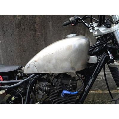 ホンダ（HONDA） スポーツスタータンク/TW225 TW200 : 部品屋K&W