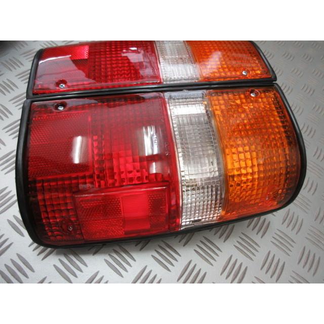 1989-1995 US トヨタ ハイラックス テールランプ 左右set 純正OEM NEW