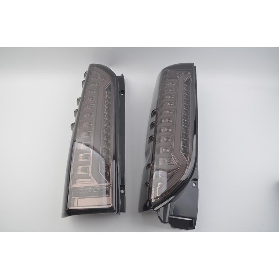 ハイエース 200系 オープニングモーション シーケンシャルウインカー