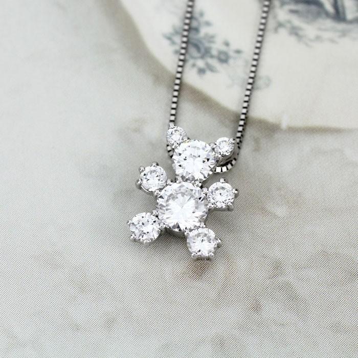 ダイヤモンド ネックレス レディース プラチナ 900 ペンダント クマ 熊