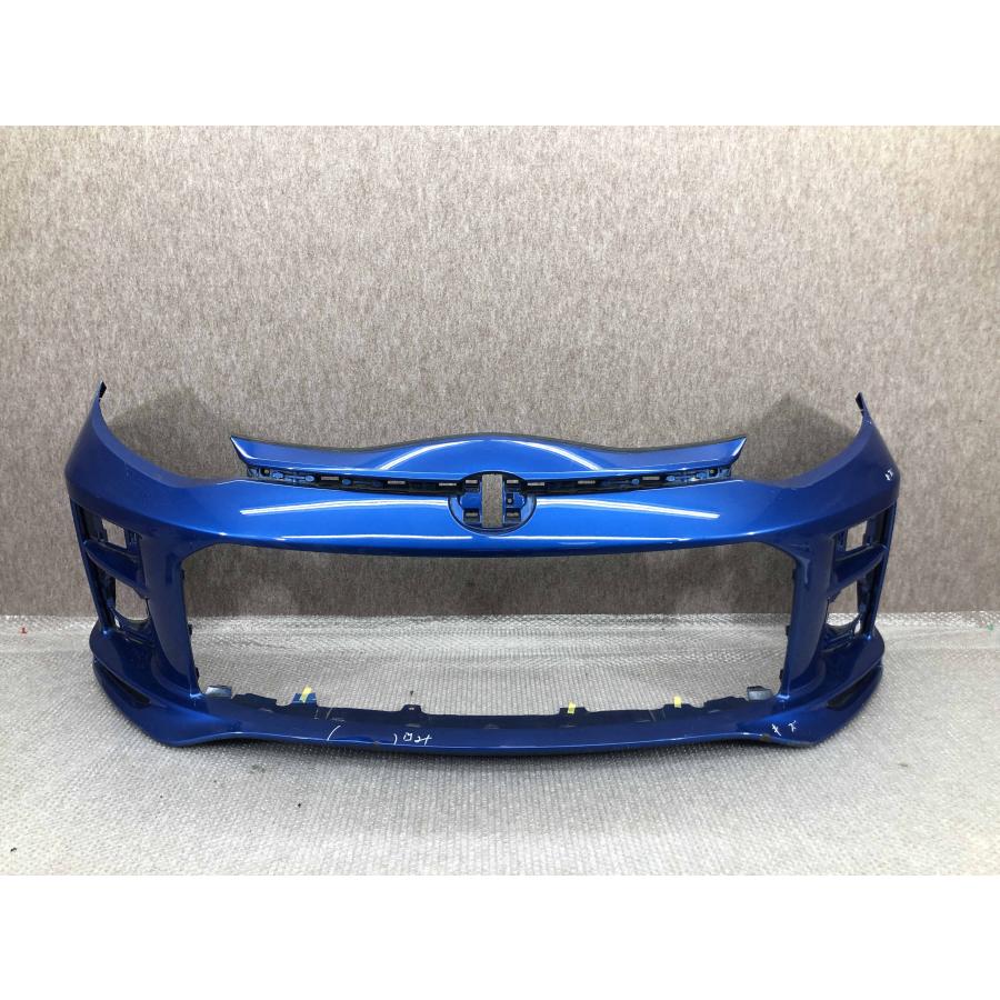 トヨタ アクア GRスポーツ NHP10 後期 純正 フロントバンパー 52119
