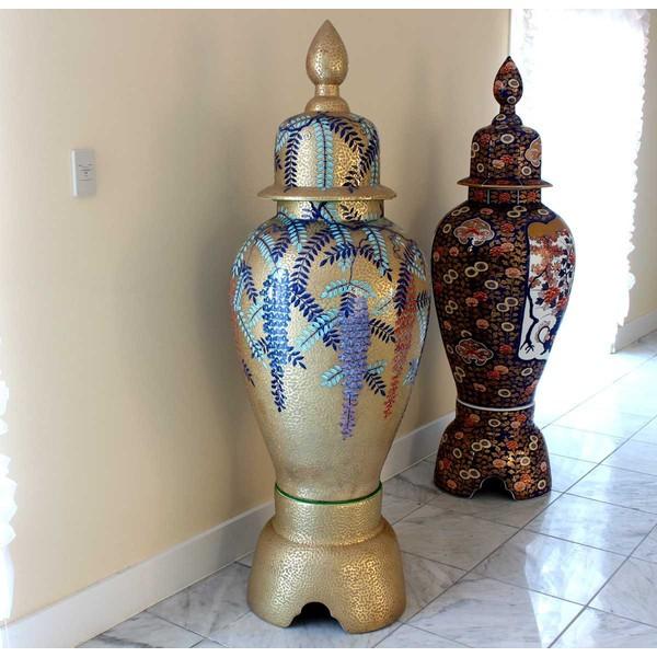 s*a様 有田焼 朱明窯 藤井朱明 染錦金彩獅子蓋