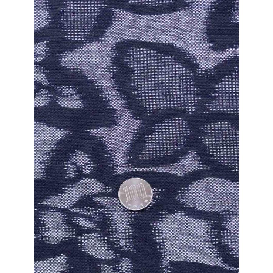 久留米絣 反物 kr-47 グレー地・チョウ・ツバキ柄 : ゆかた反物の堀田