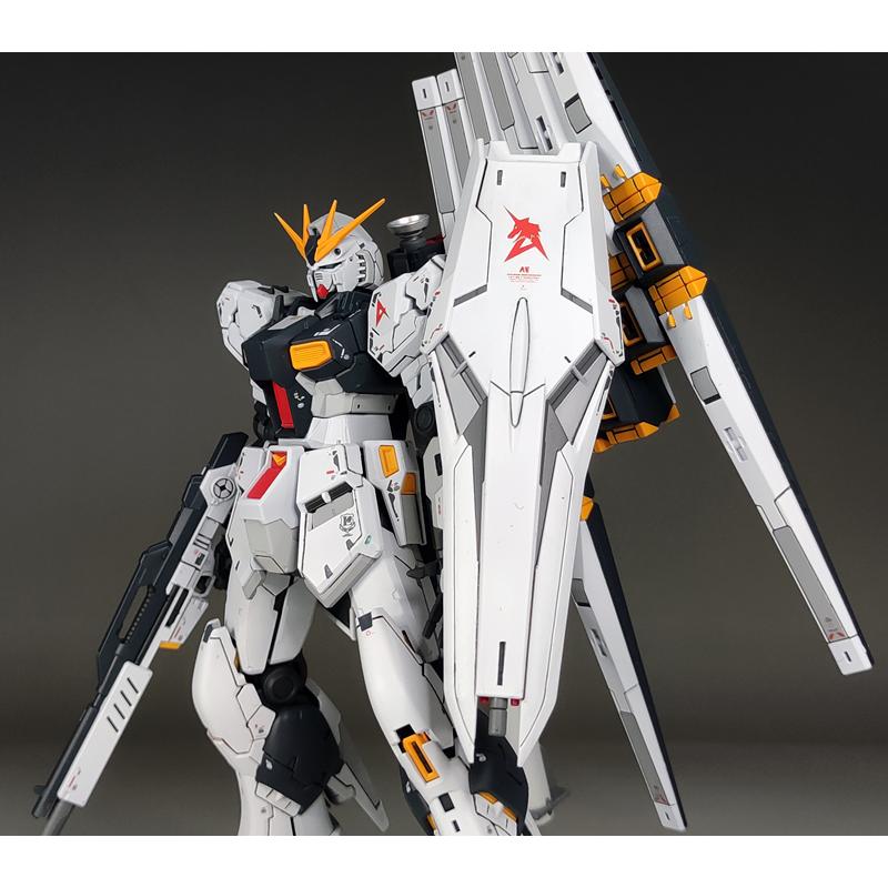 注文販売【RG 1/144 RX-93 ν Gundam νガンダム 塗装済完成品】 : 金城