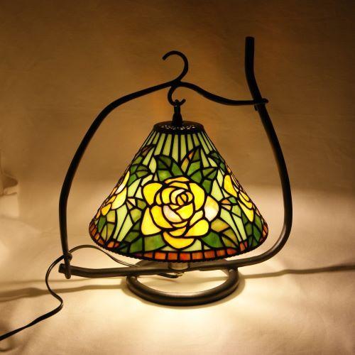 ステンドグラスランプ 円錐ドーム型・黄色いバラ : ステンドグラス七色