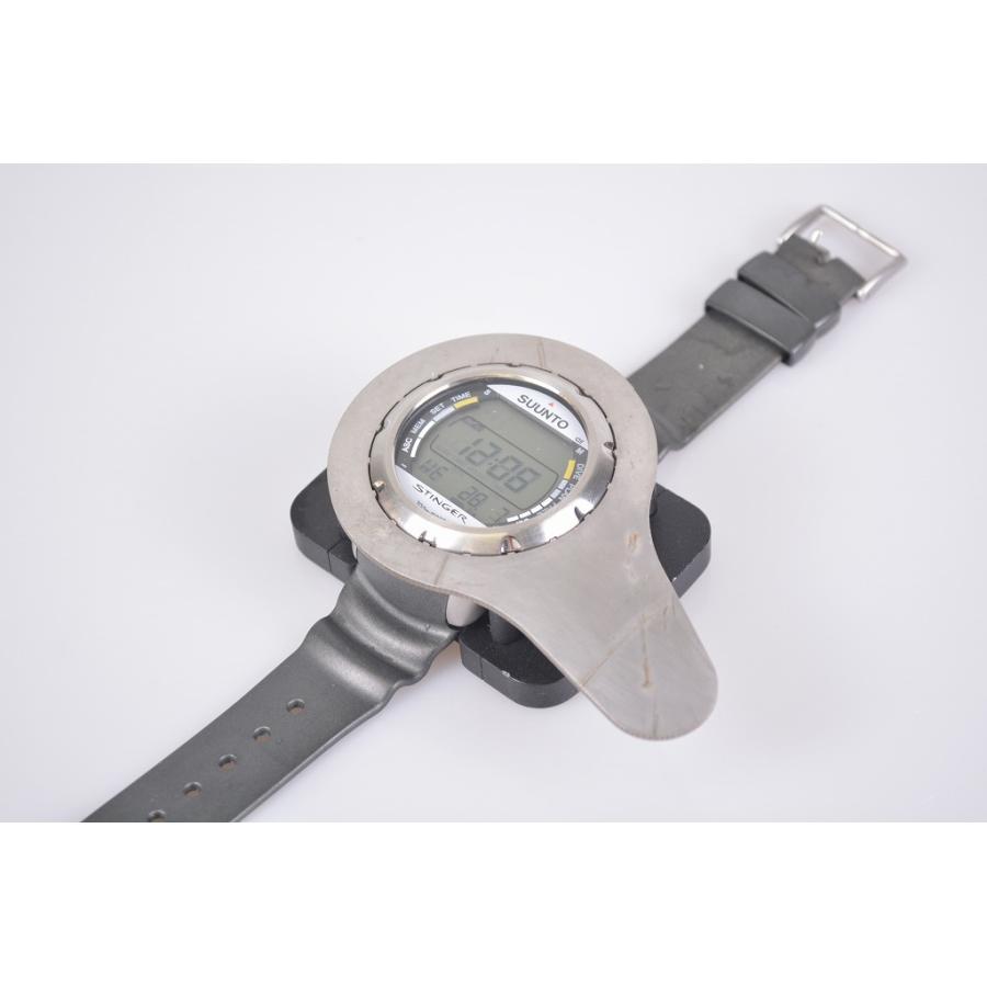 SUUNTO（スント） 新品 STINGER・SPIDER ダイブコンピューター電池交換
