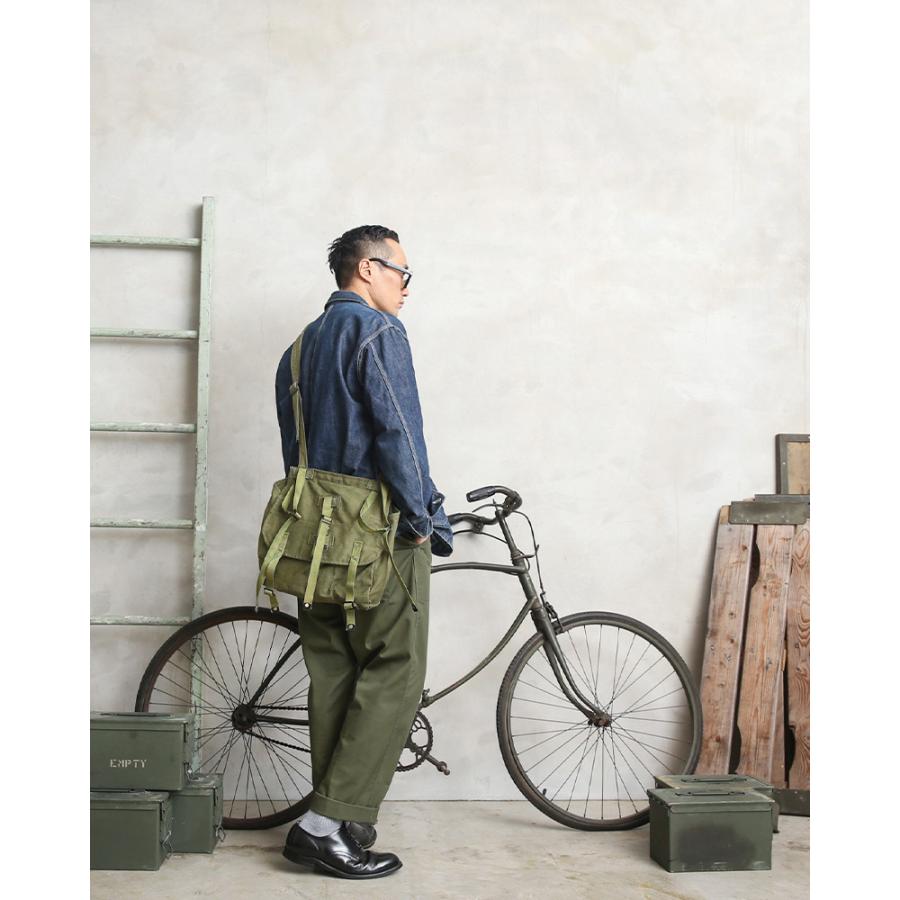 MILITARY（ミリタリー） 実物 USED ルーマニア軍 VINTAGE ブレッド