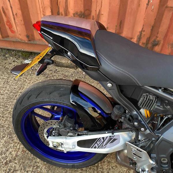 YAMAHA ヤマハ MT-09 2021- リアフェンダ―【PYRAMID】（ピラミッド