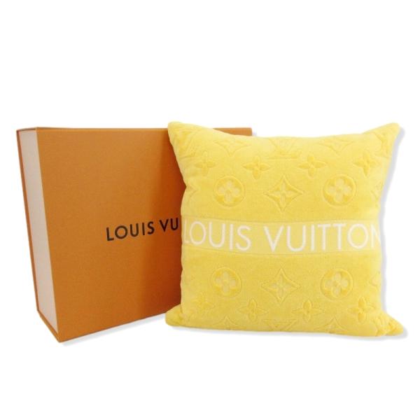 未使用・箱付✨ルイヴィトン クッション LVバケーション フューシャ
