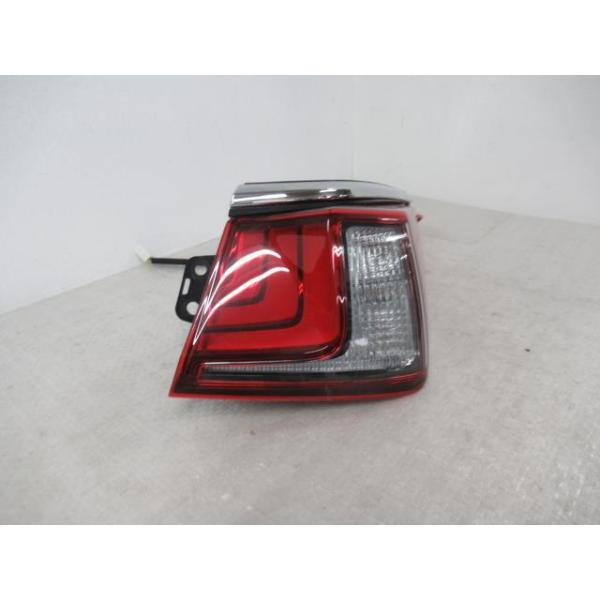レクサス（LEXUS） ES 6AA-AXZH10 右テールランプ 81550-33592 342373