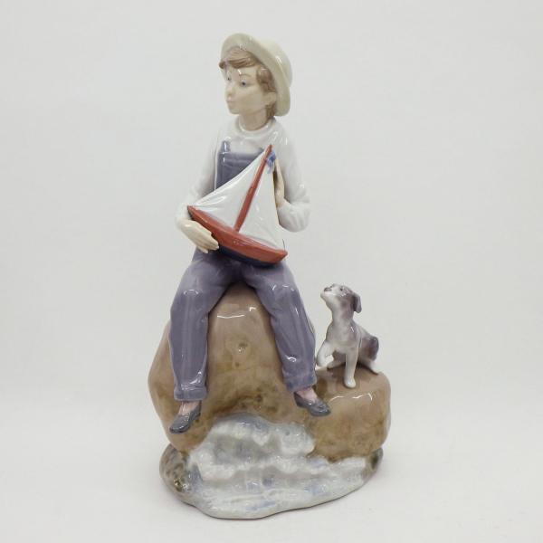 リヤドロ ♯5166 「Sea Fever」 フィギュリン Lladro/ヨット/少年/犬