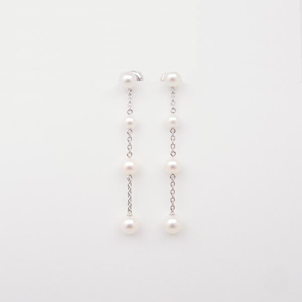 MIKIMOTO（ミキモト） アコヤ真珠 ステーション ピアス K18WG 内箱