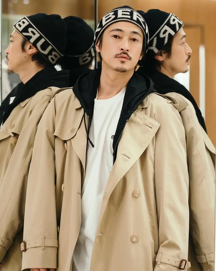 BURBERRYの服を着た窪塚洋介さんのコーデ 私服/衣装/購入先 - Woomy