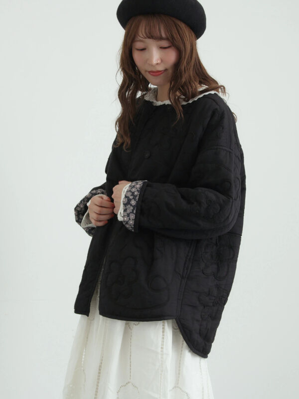 セール】 レースパッチワークセーラー襟ブラウス（オフホワイト