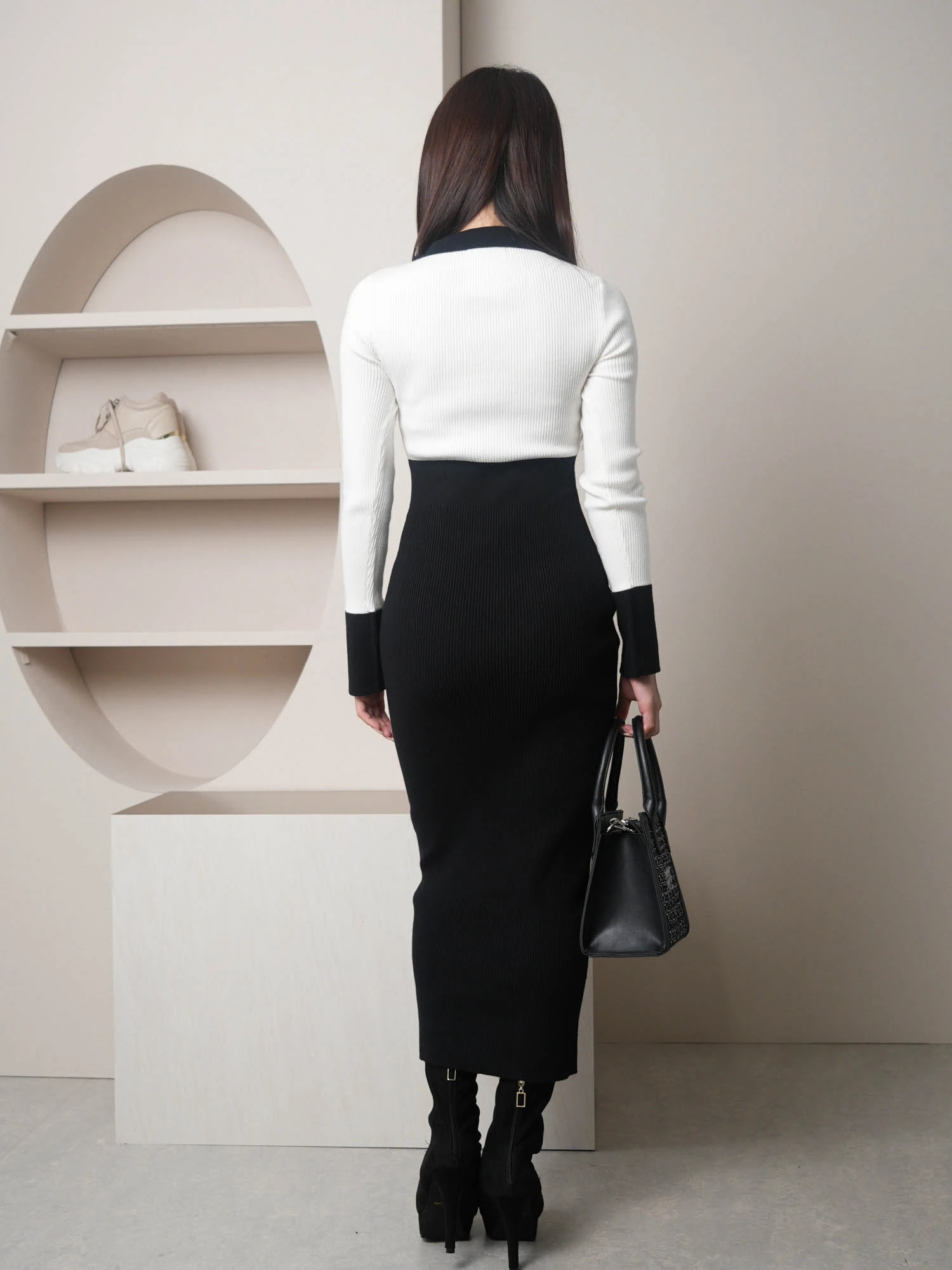 LIP SERVICE（リップサービス）｜ フロントZIPバイカラーニット