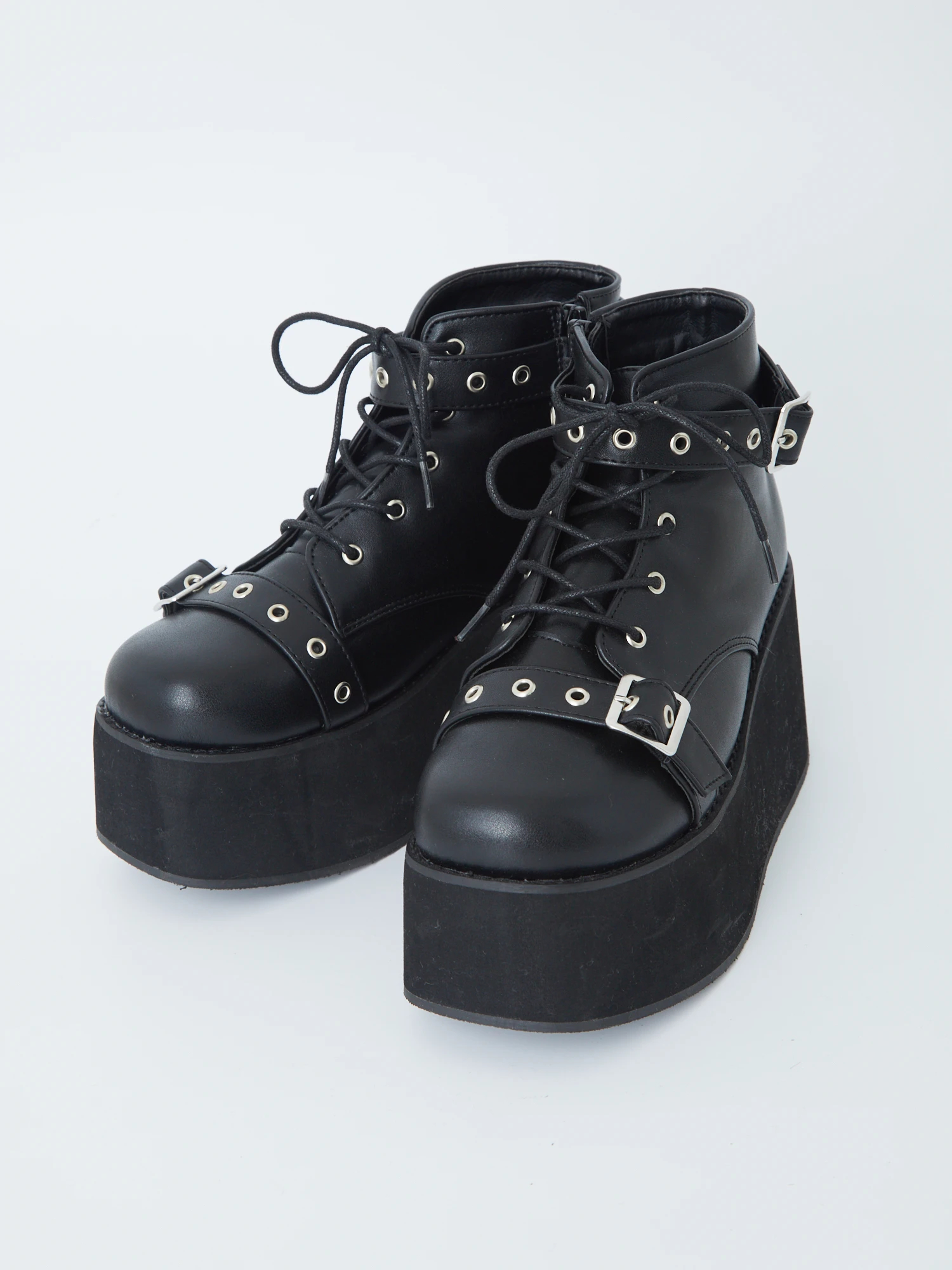 ベルト厚底シューズ - Jamie エーエヌケー(ジェイミーエーエヌケー)の