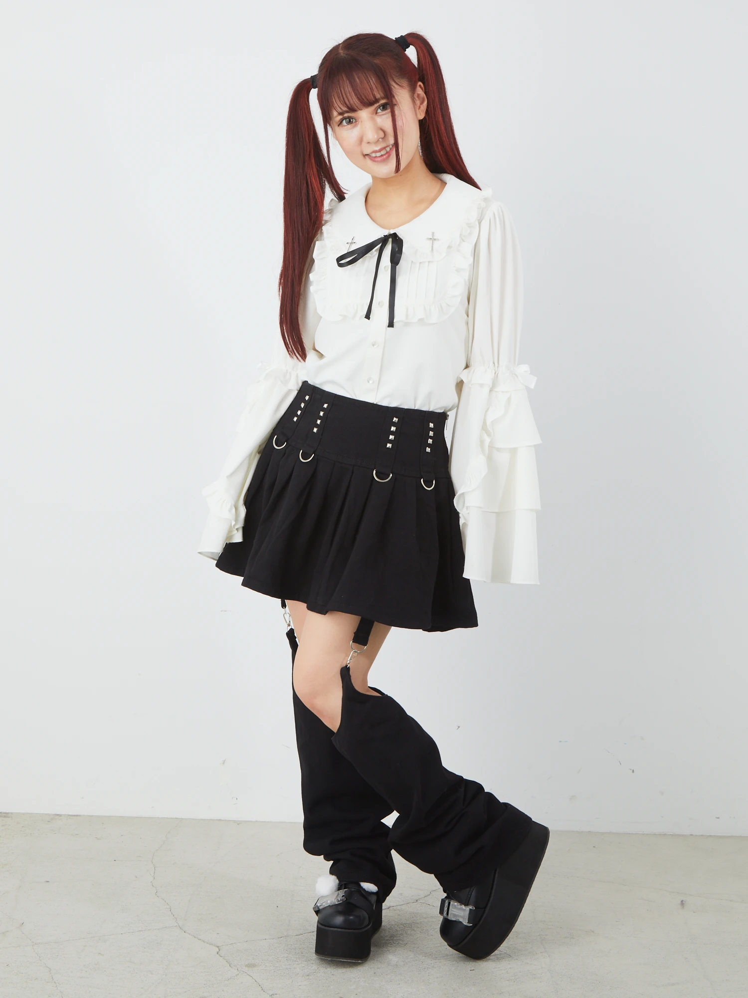 レッグウォーマー付きプリーツスカート - Jamie エーエヌケー