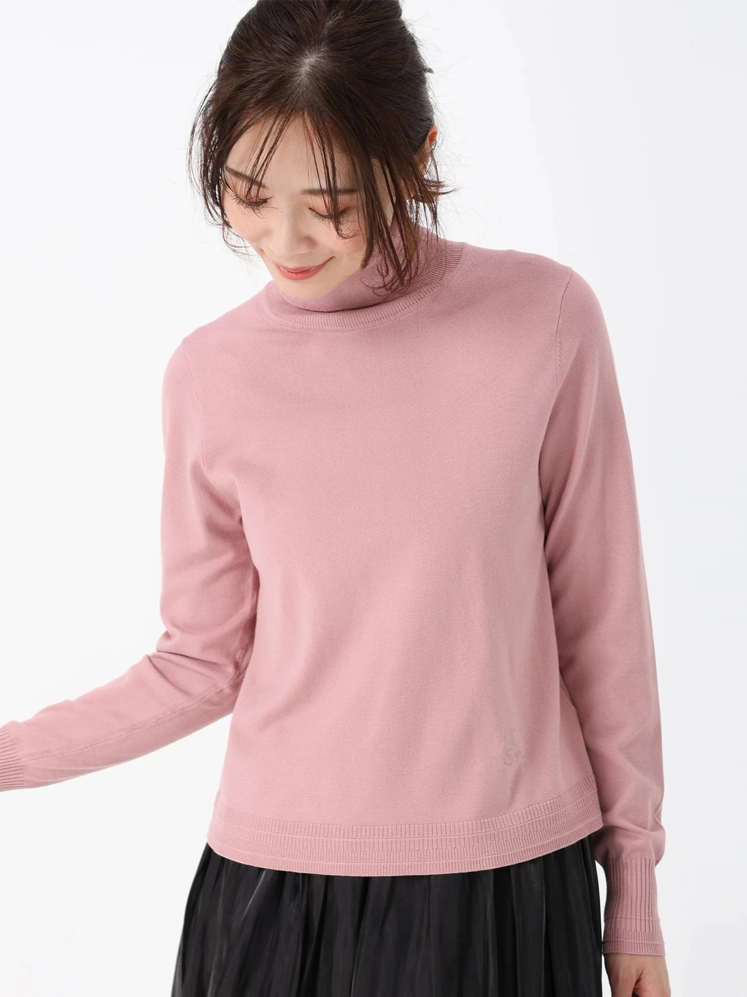 ウォッシャブル ハイネック セーター ニット ｜ PINORE（ピノーレ