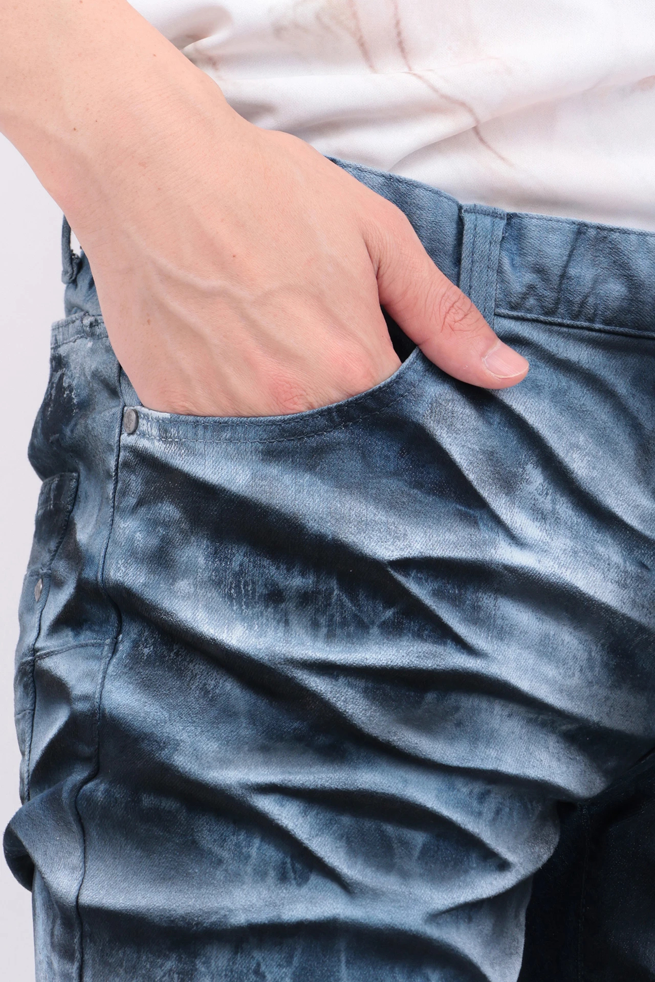 TORNADO MART∴ノイズタイダイブリーチスキニーデニム / TORNADO MART