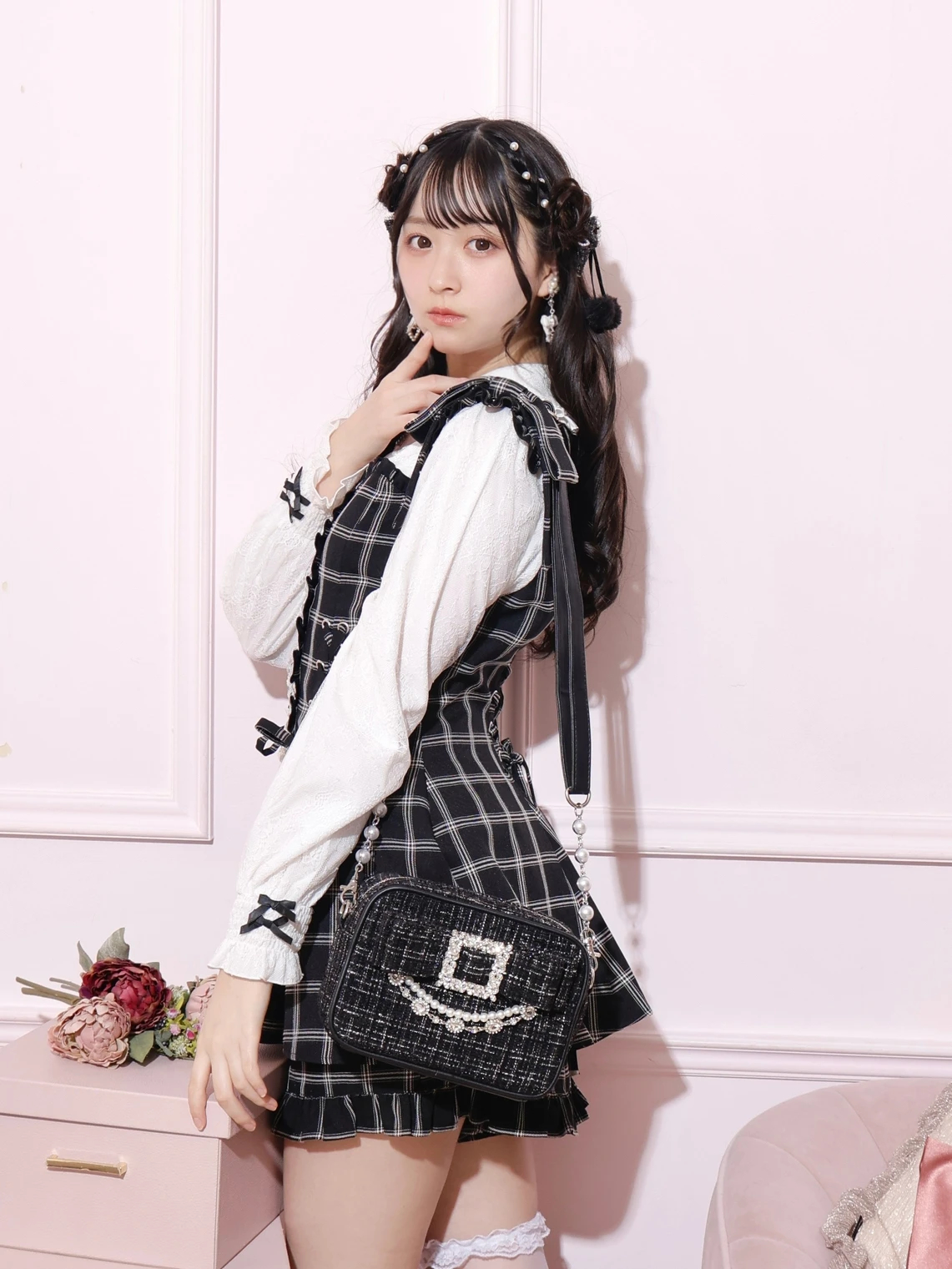 お嬢さんツイードリボンビジューショルダーバッグ（ショルダーバッグ