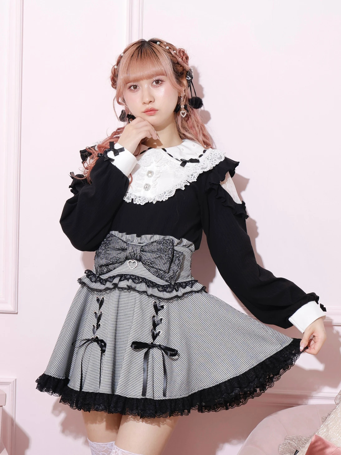 ドーリーリボンダブルスピンドルスカパン（ミニスカート｜ピンク・黒