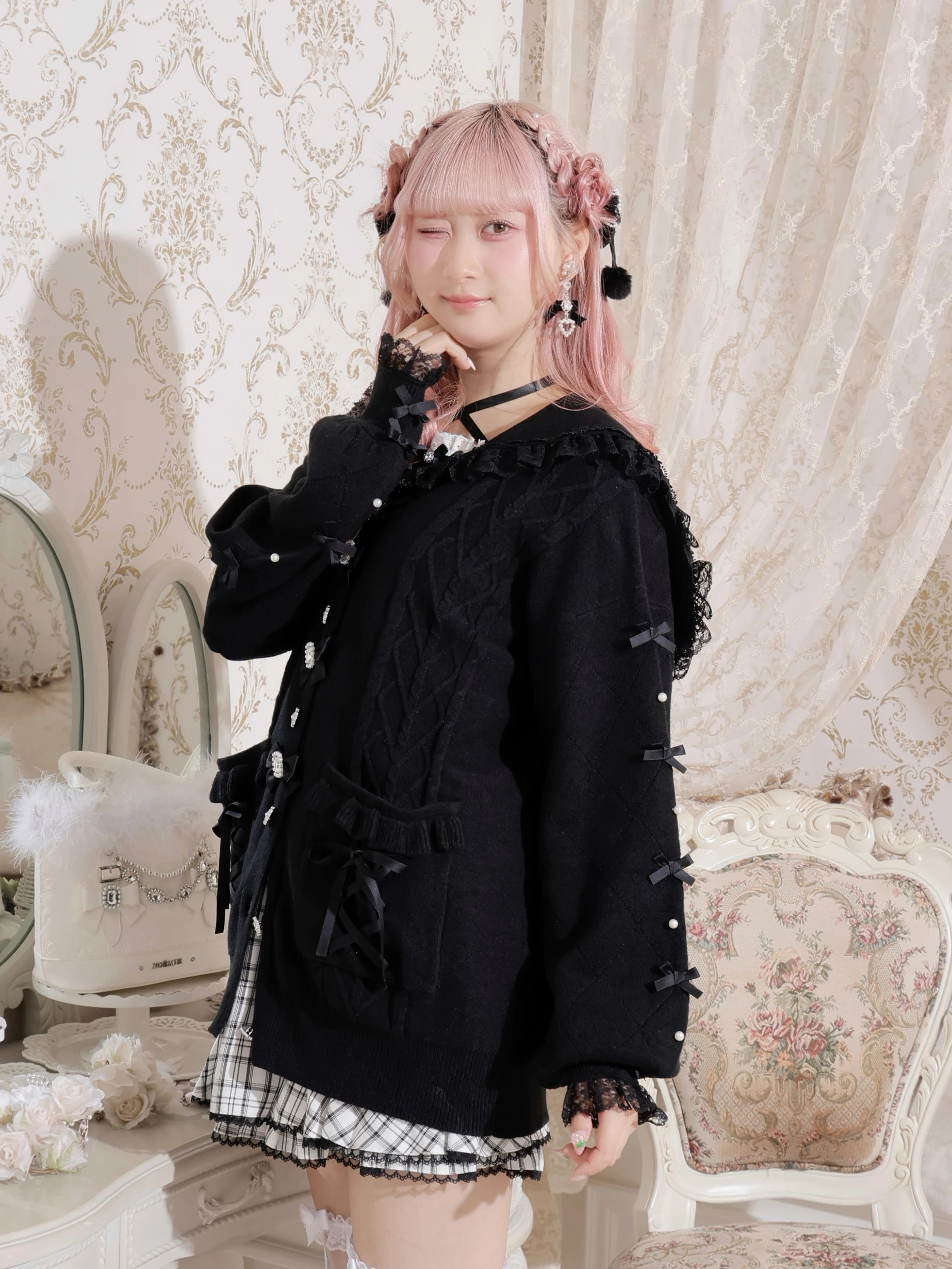 メニーリボンケーブルセーラカーデ（カーディガン｜黒・オフホワイト