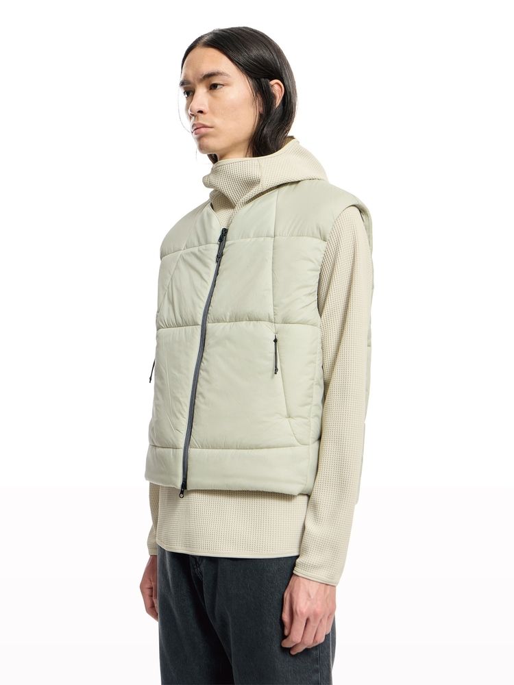 公式・限定】Goldwin×OUR LEGACY インサレーテッドベスト（ユニ
