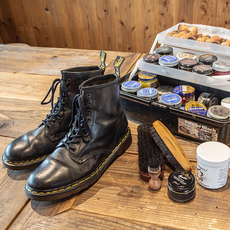 簡単にできる！》ドクターマーチンの手入れ方法をご紹介！ - ストア