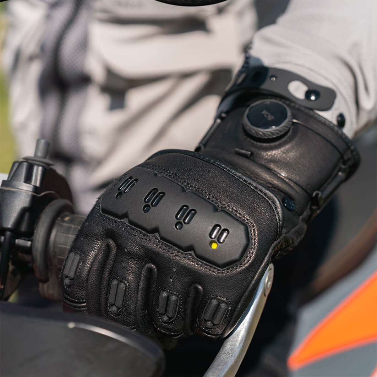 試着無料】ノックス オルサ レザー マーク3 - バイク用 グローブ 本革