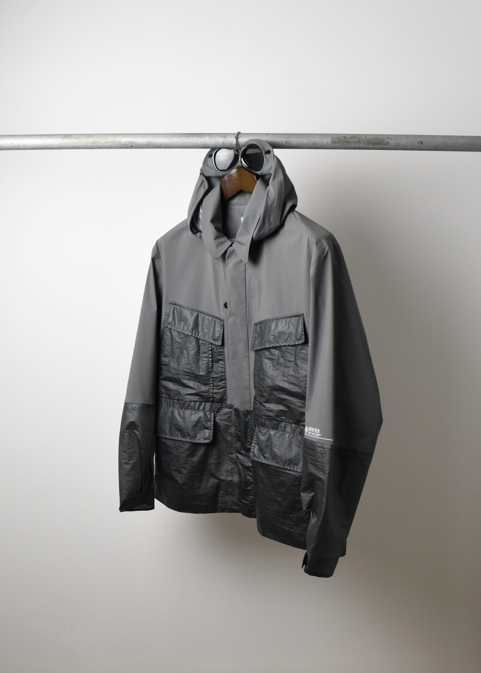 SS22 C.P. COMPANY (CP) GORE-TEX INFINIUM GOGGLE JACKET (XL