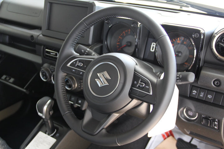 ジムニーJB64 ステアリング交換 | ジムニースタジオ入間店